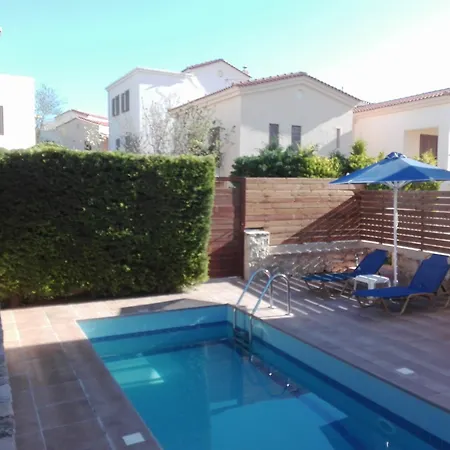 Helidonia Villas *