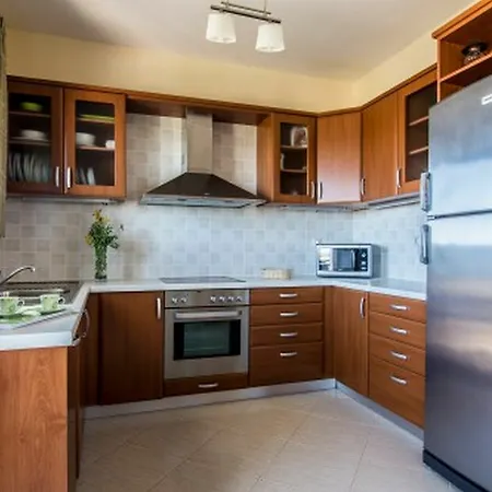 Helidonia Villas * Пиги